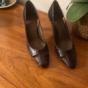 Brown alligator print shoes